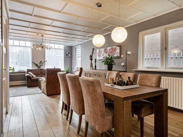 Foto van De Akker 23en 25