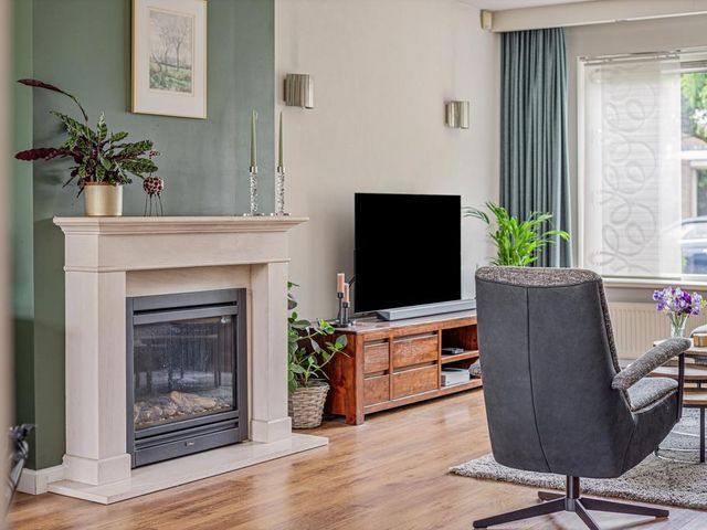 Foto van Van Oldenbarneveltstraat 24