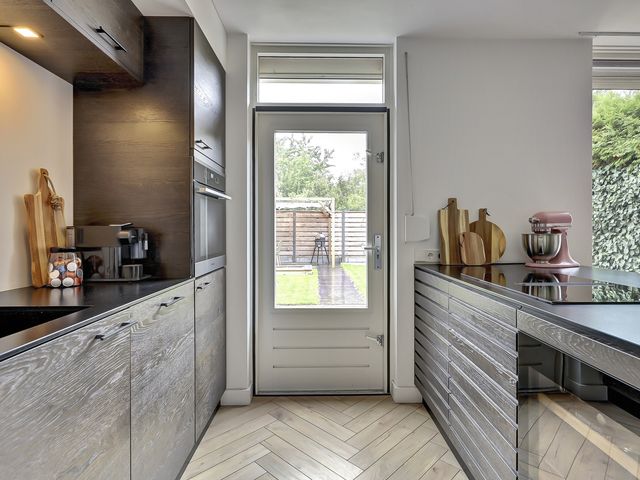 Foto van Van Leeuwenhoeklaan 52