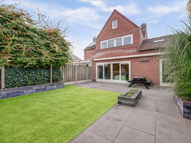 Foto van Onze Lieve Vrouweschutsstraat 19