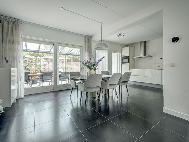 Foto van Van Agtlaan 15