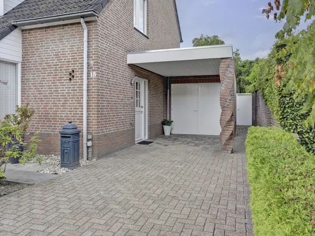 Foto van Van Agtlaan 15