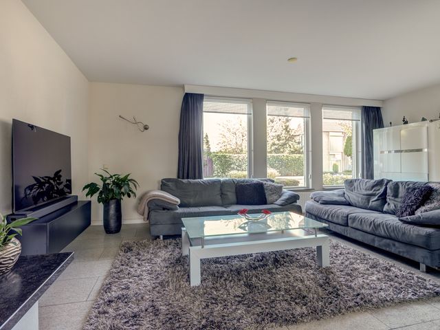 Foto van Newtonlaan 2