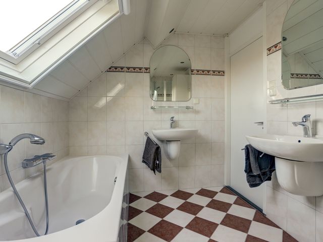 Foto van Newtonlaan 2