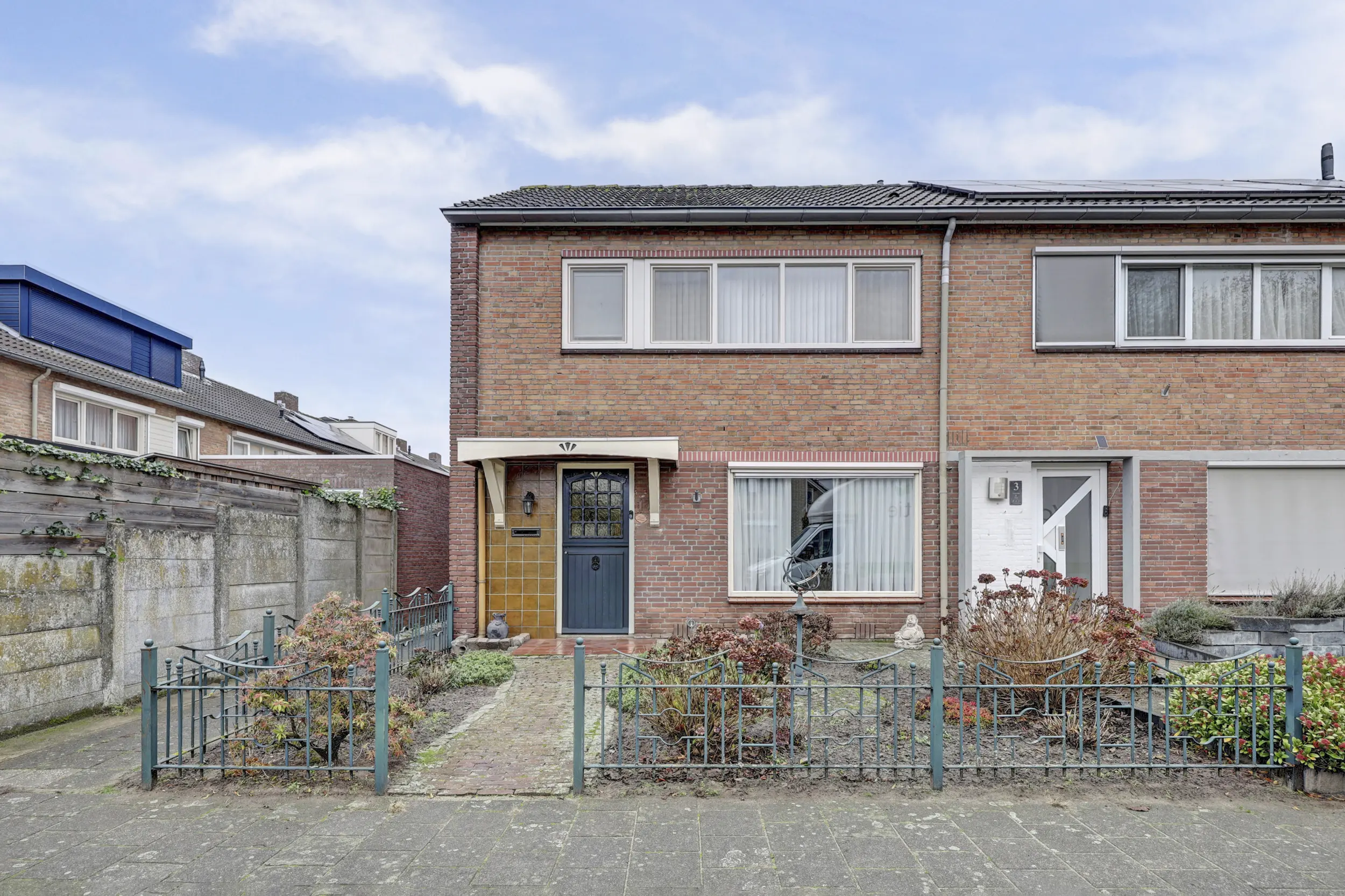 Leliestraat 1