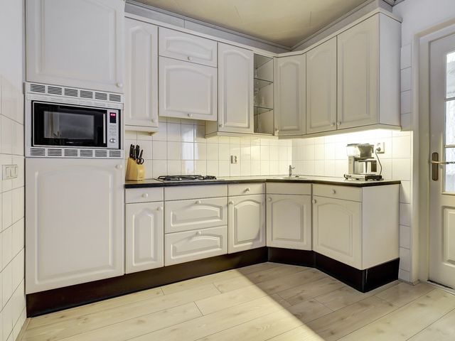 Foto van Leliestraat 1