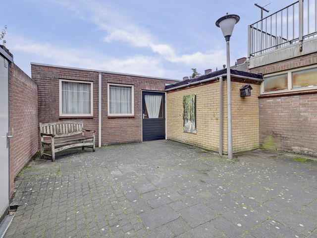 Foto van Leliestraat 1