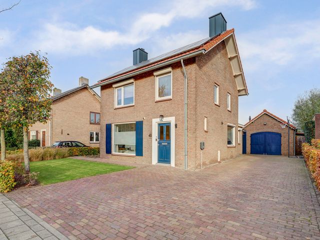 Foto van Deken van Baarstraat 45