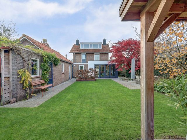 Foto van Deken van Baarstraat 45