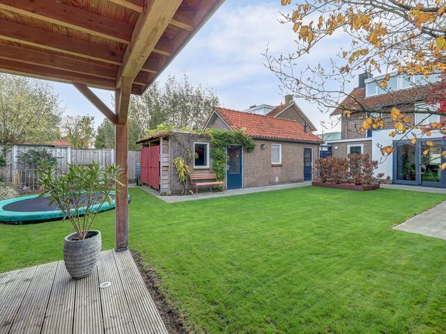 Foto van Deken van Baarstraat 45