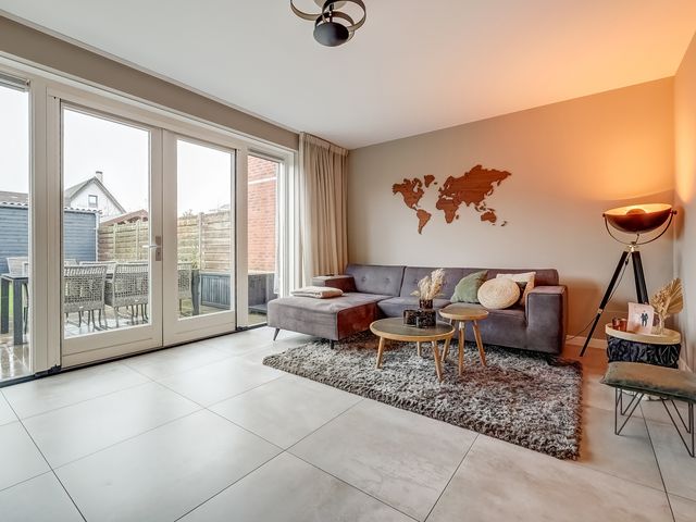 Foto van Oranje zegge 13