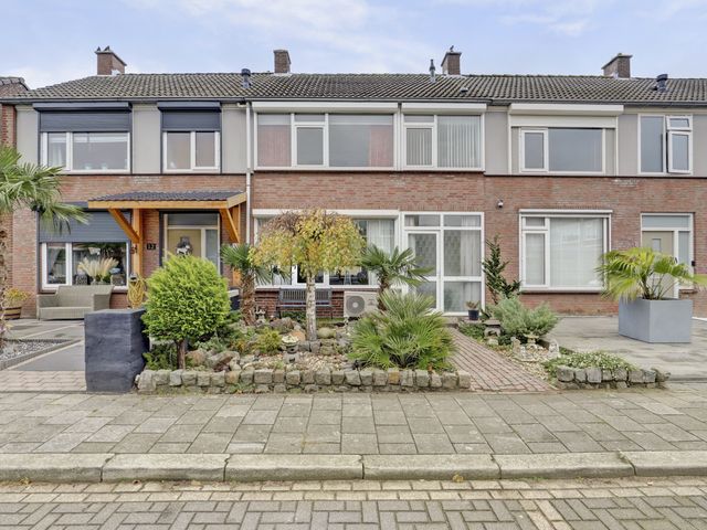 Foto van Freesiastraat 10