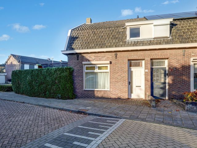 Foto van Torenstraat 1