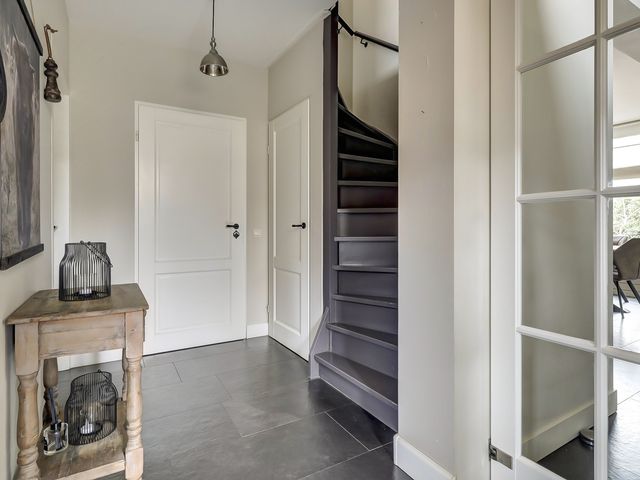 Foto van Van Deelenstraat 33