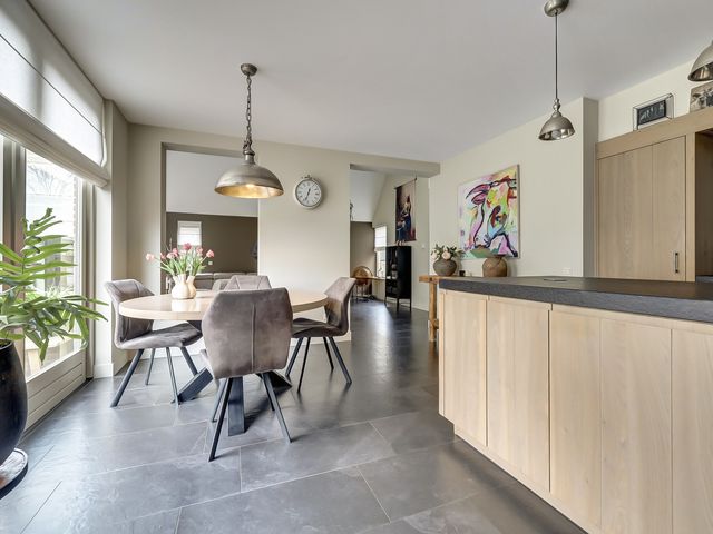 Foto van Van Deelenstraat 33