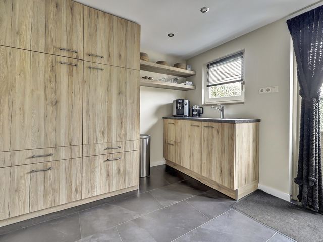 Foto van Van Deelenstraat 33