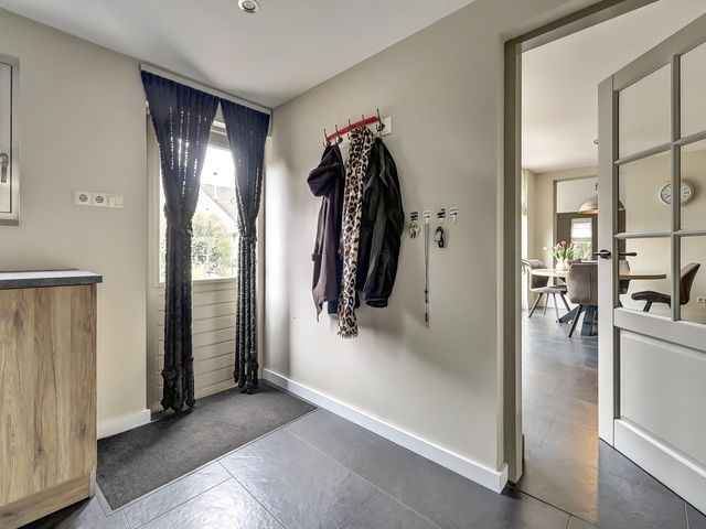 Foto van Van Deelenstraat 33