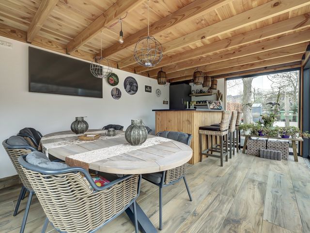 Foto van Van Deelenstraat 33