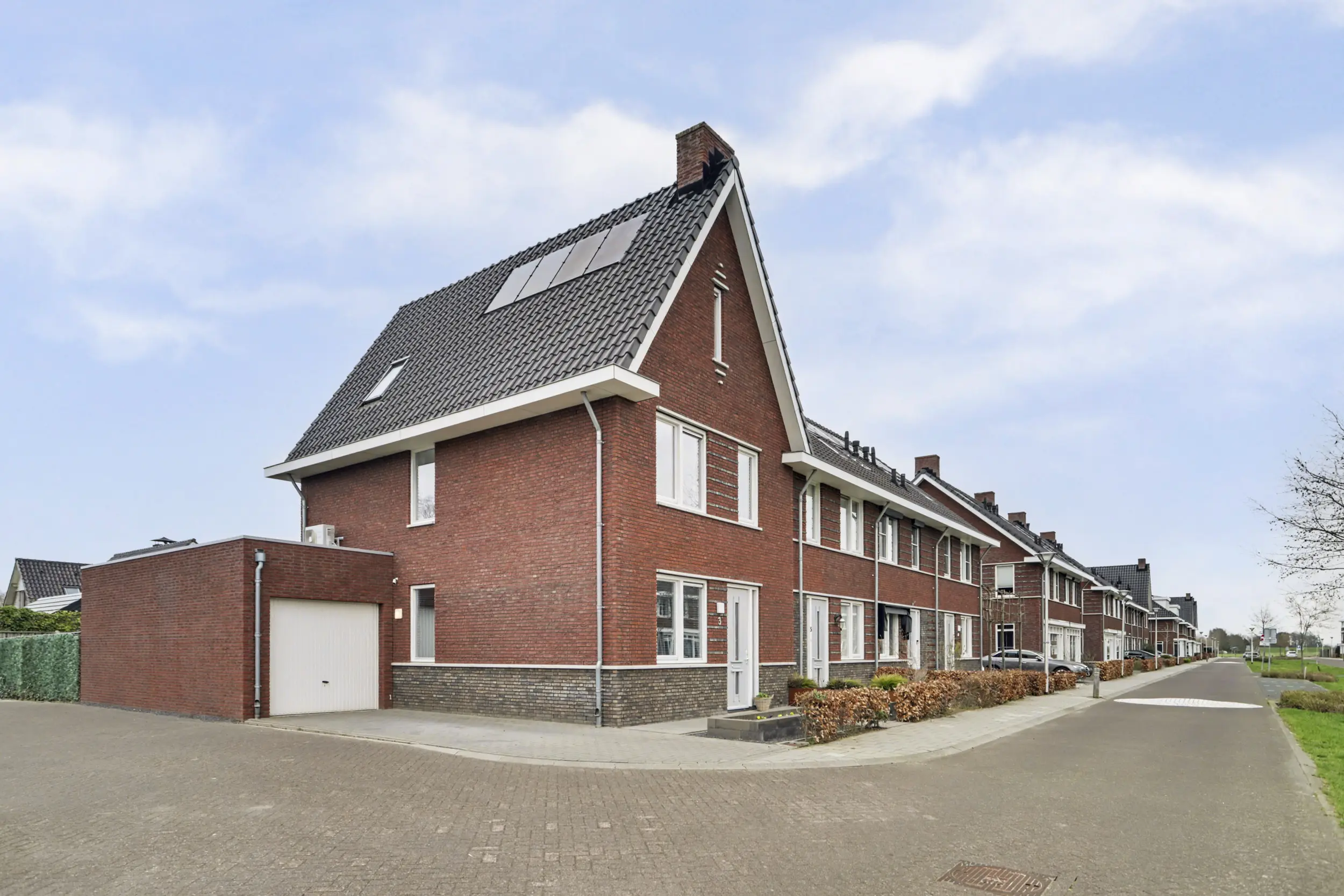 Jaap Edenbaan 3