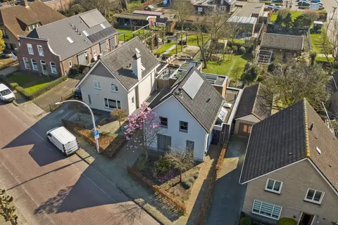Grotestraat 83
