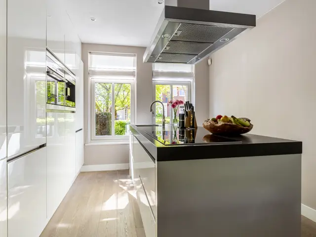 Foto van Van Schuppenstraat 11