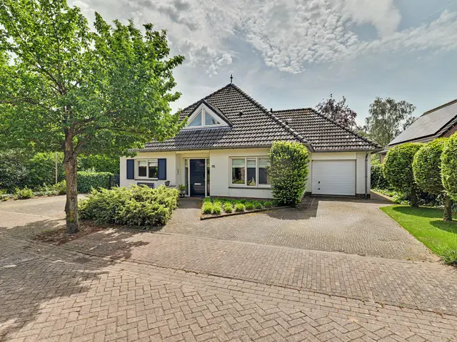 Foto van Antoni Staringlaan 15