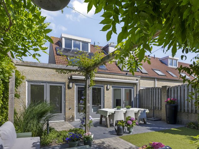 Foto van Tibetlaan 2