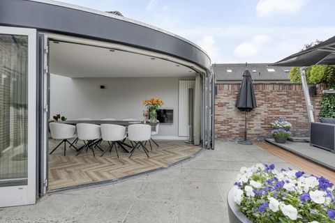 Europalaan 8