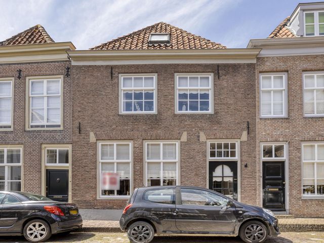 Foto van Breestraat 7