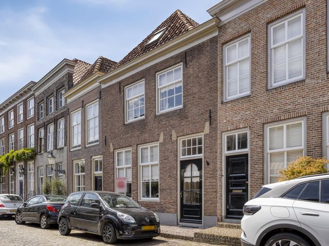 Foto van Breestraat 7