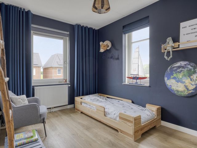 Foto van Veldbies 33