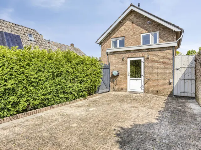 Foto van Grotestraat 221