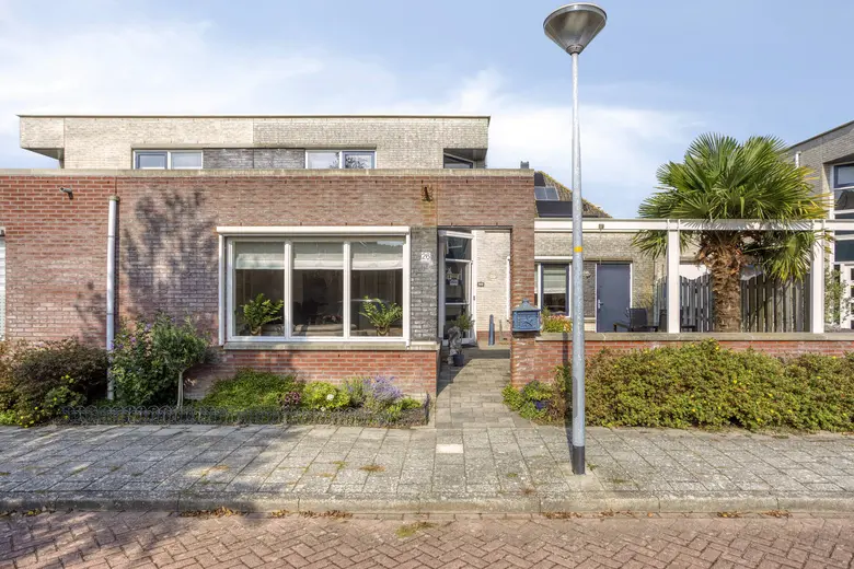 Foto 1 van Voor de Boeg 26
