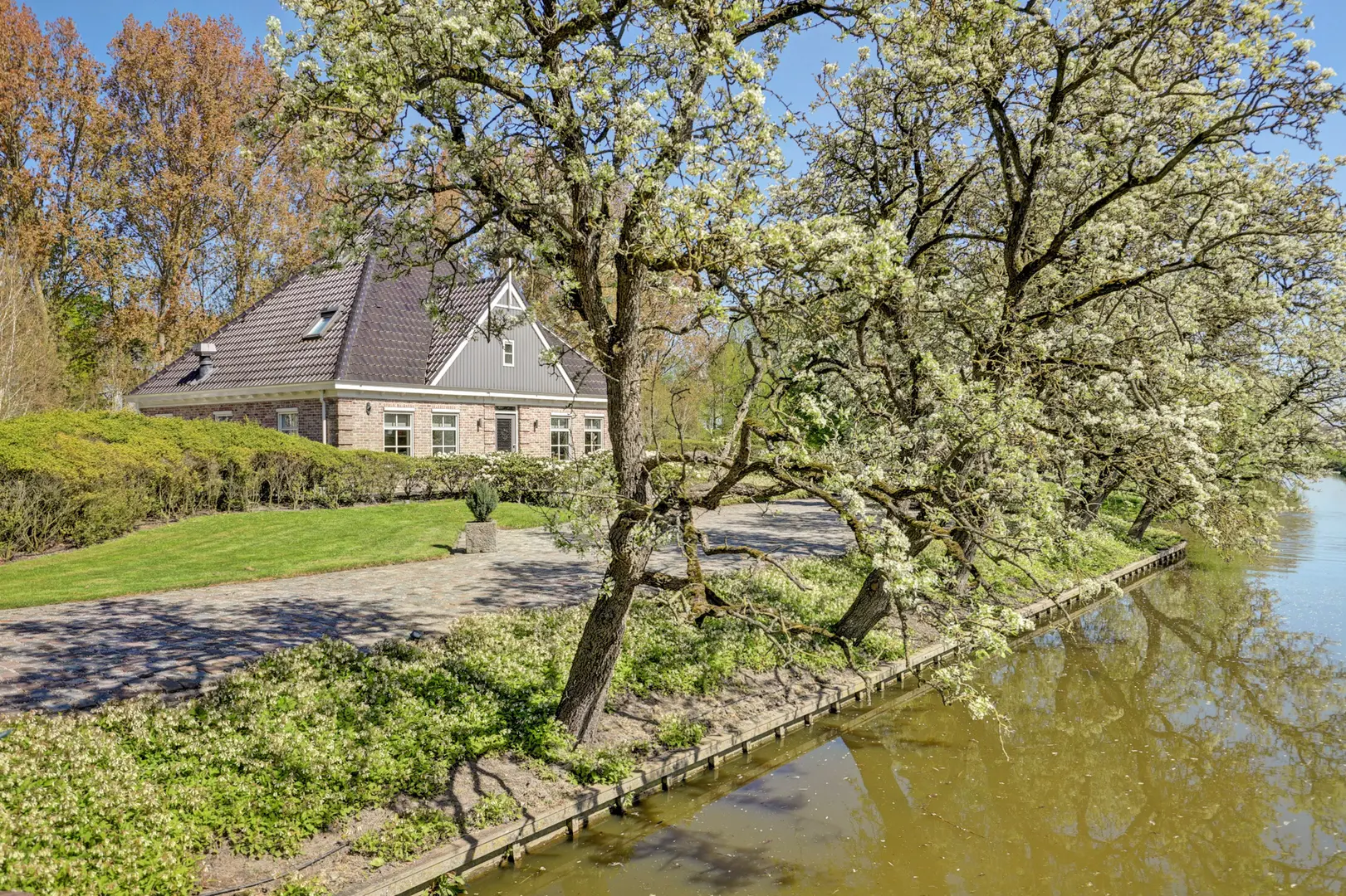 De Hout 96 in Hem