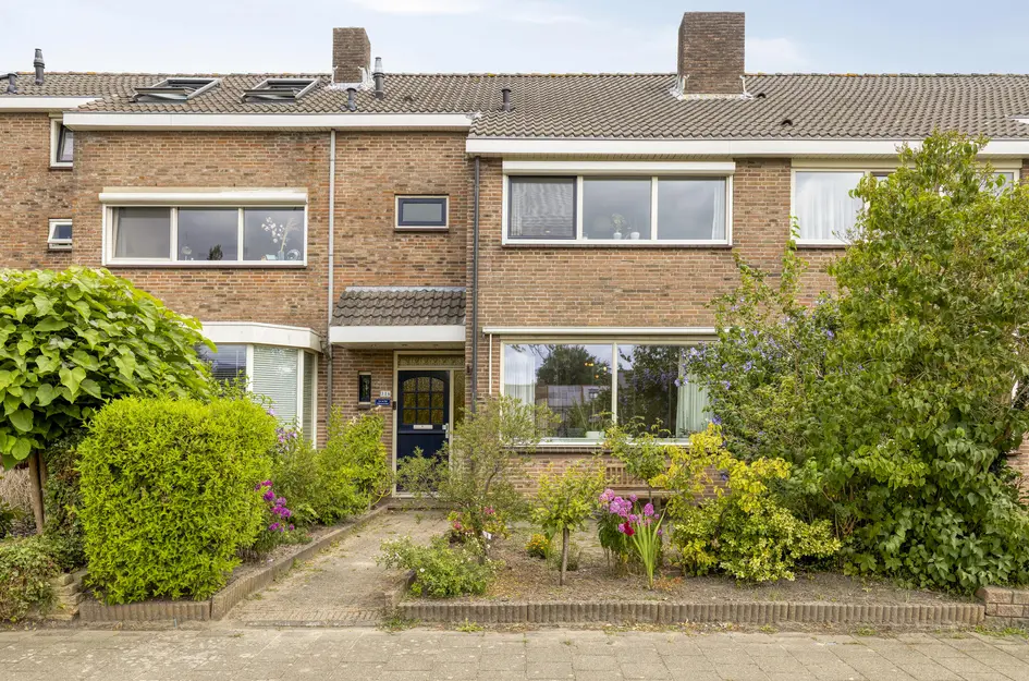 Middenweg 316 in Heerhugowaard