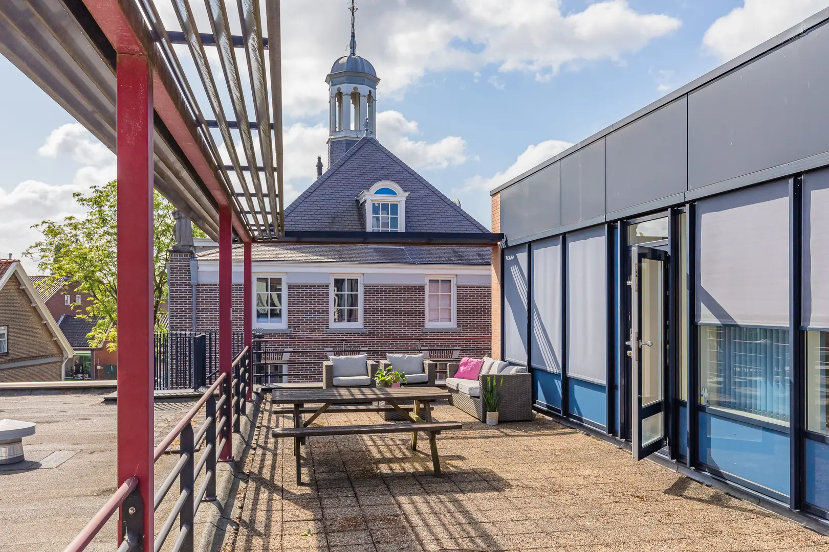Burgemeester Nielenplein 6 in Heemskerk