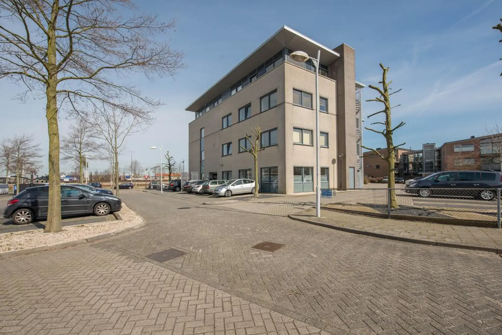 Anna van Renesseplein 8 in Uitgeest