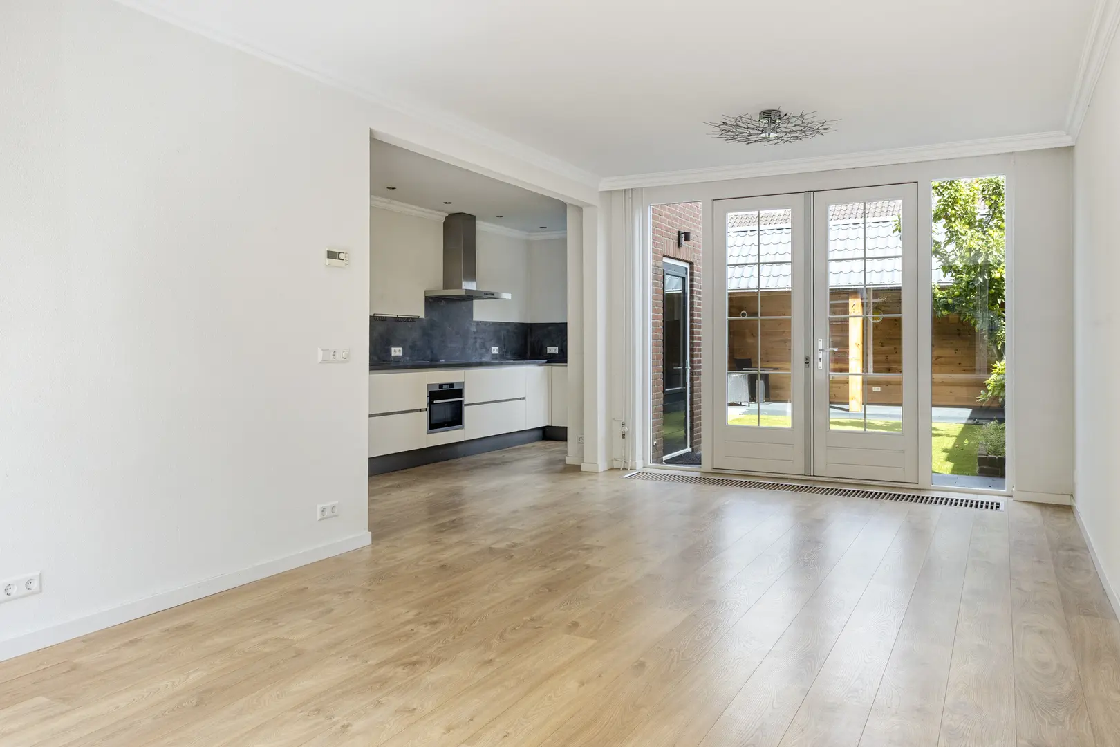 Jan Ligthartstraat 150 in Heemskerk