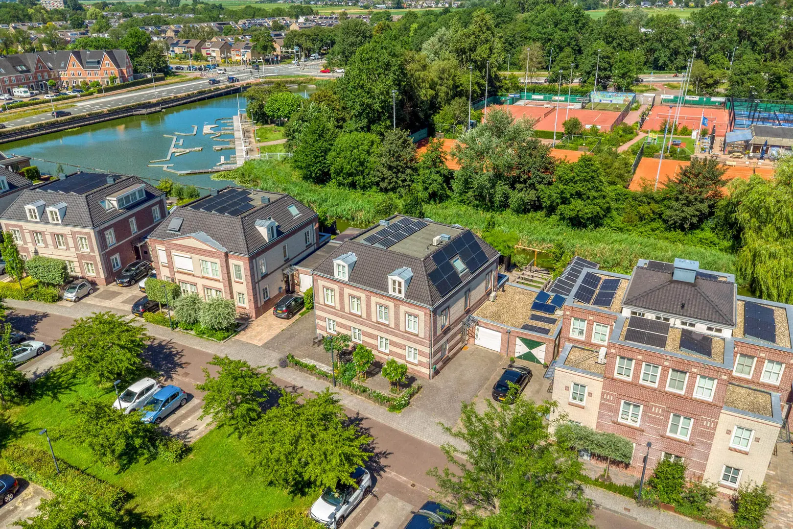 Beyaertlaan 23 in Heemskerk