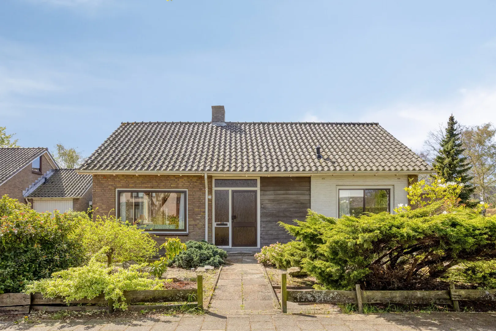van der Ploegstraat 93 in Heemskerk
