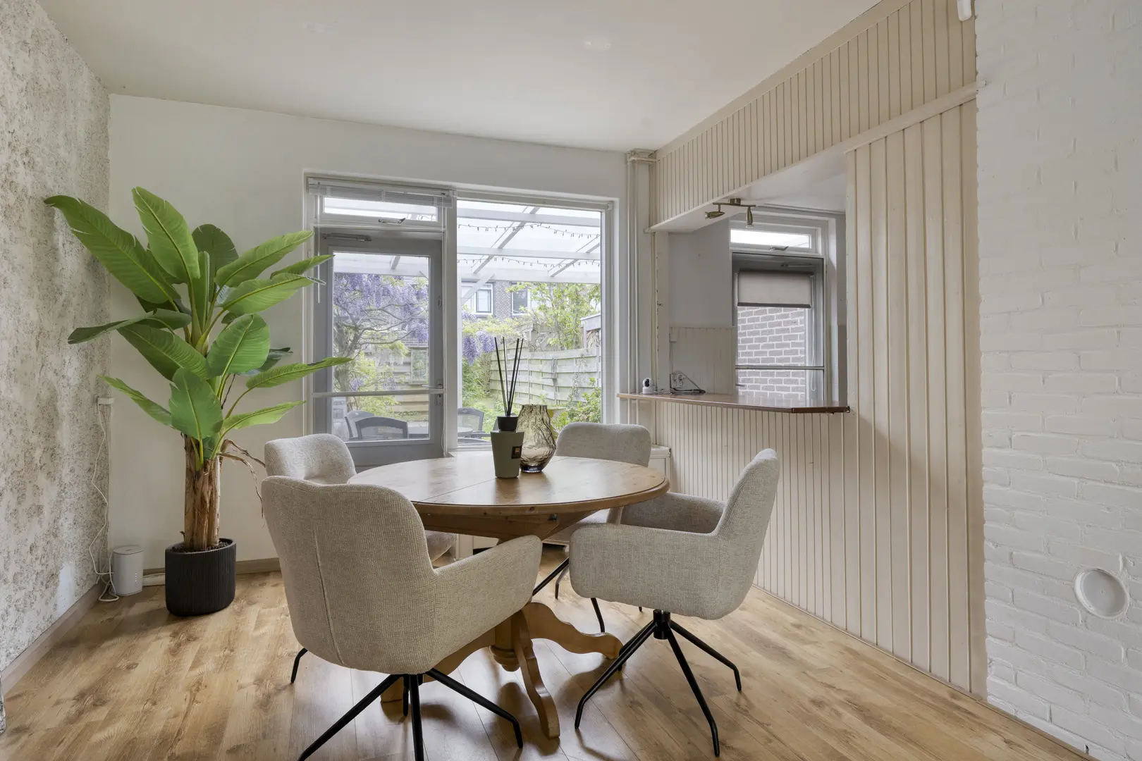 Prof ten Doesschatestraat 271 in Heemskerk