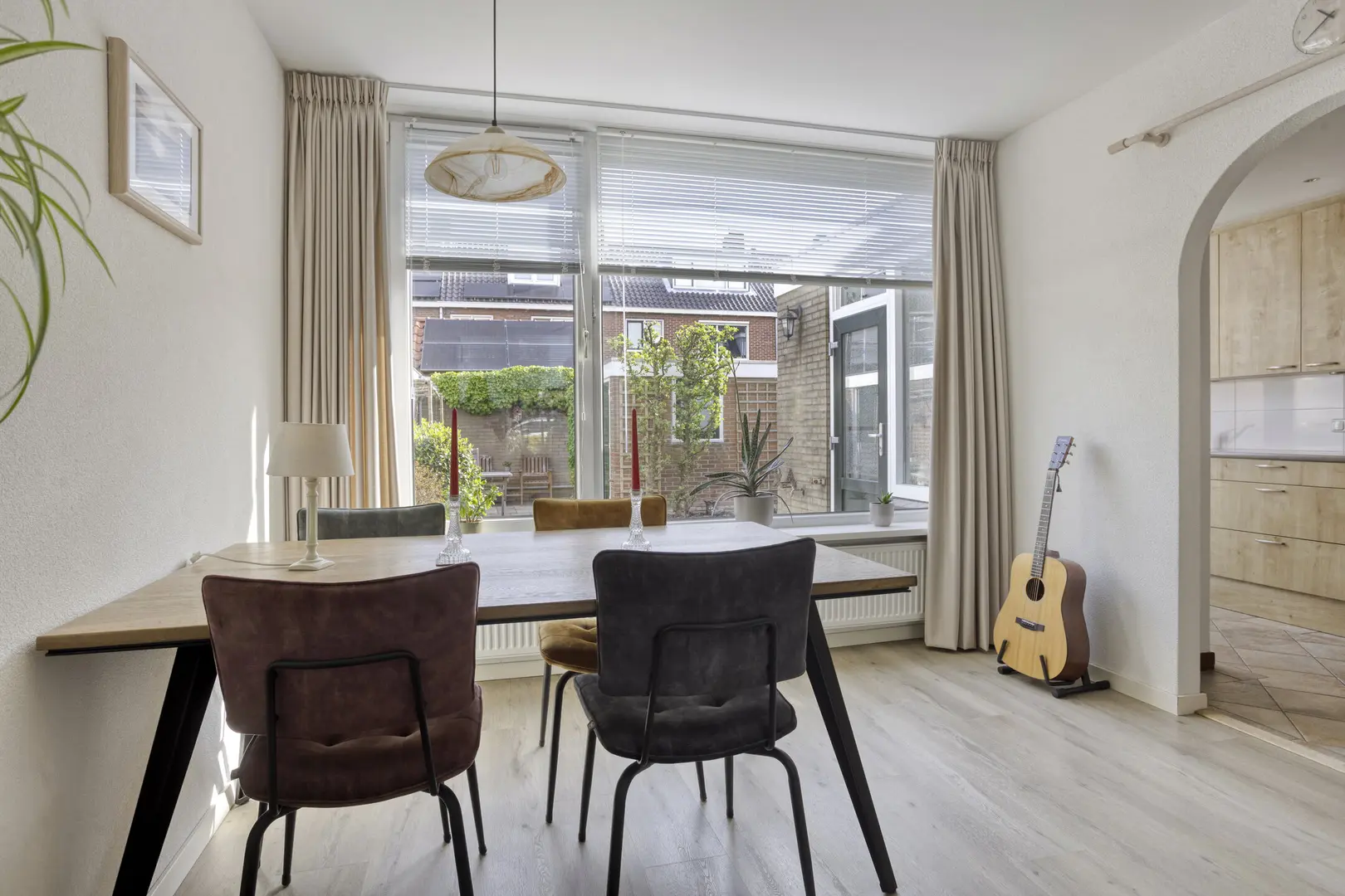 Jan Ligthartstraat 148 in Heemskerk