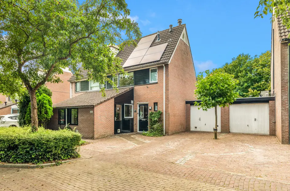 Boekenstein 103 in Heiloo
