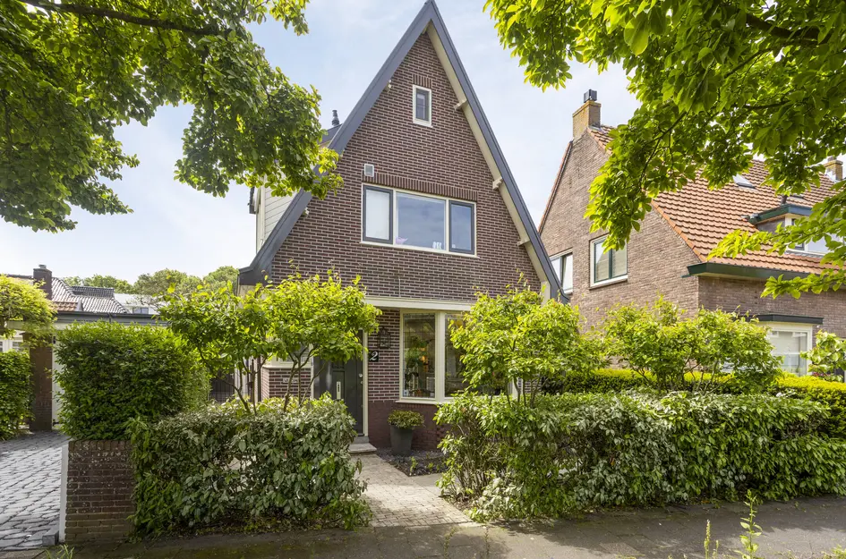 Laarmanstraat 2 in Heiloo