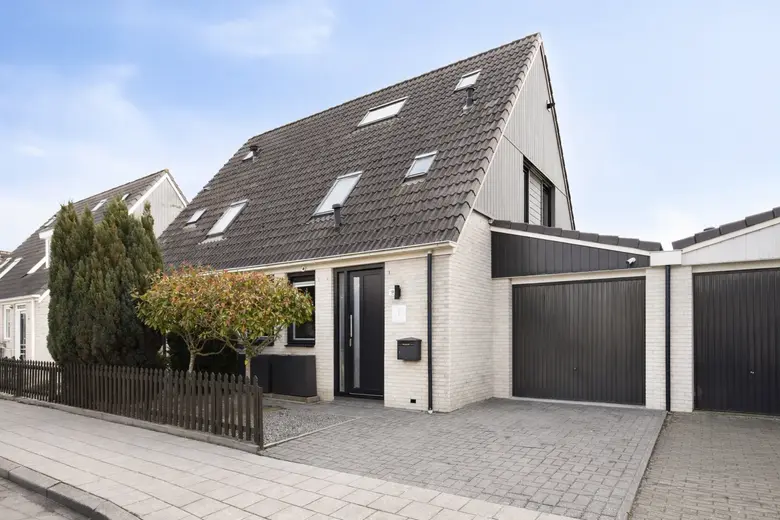 Foto 1 van Klokkeweid 18