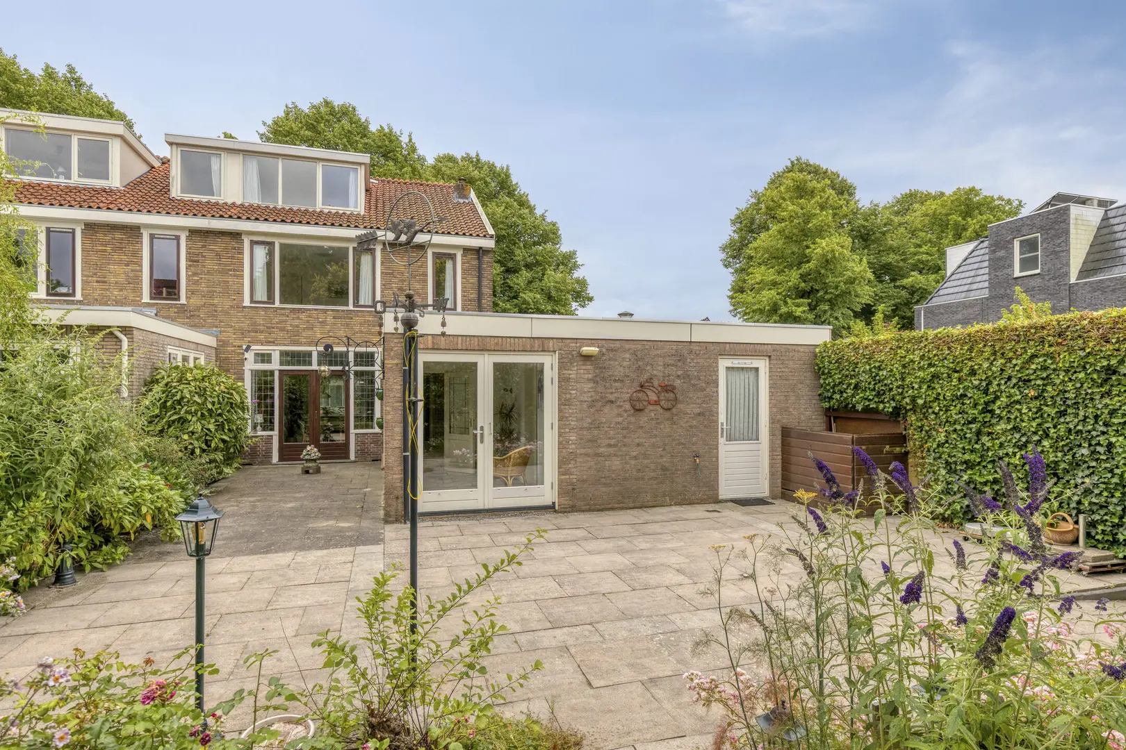 Tweeboomlaan 105 in Hoorn