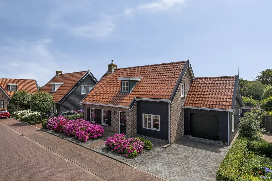 Eva Besnyöstraat 20 in Westkapelle