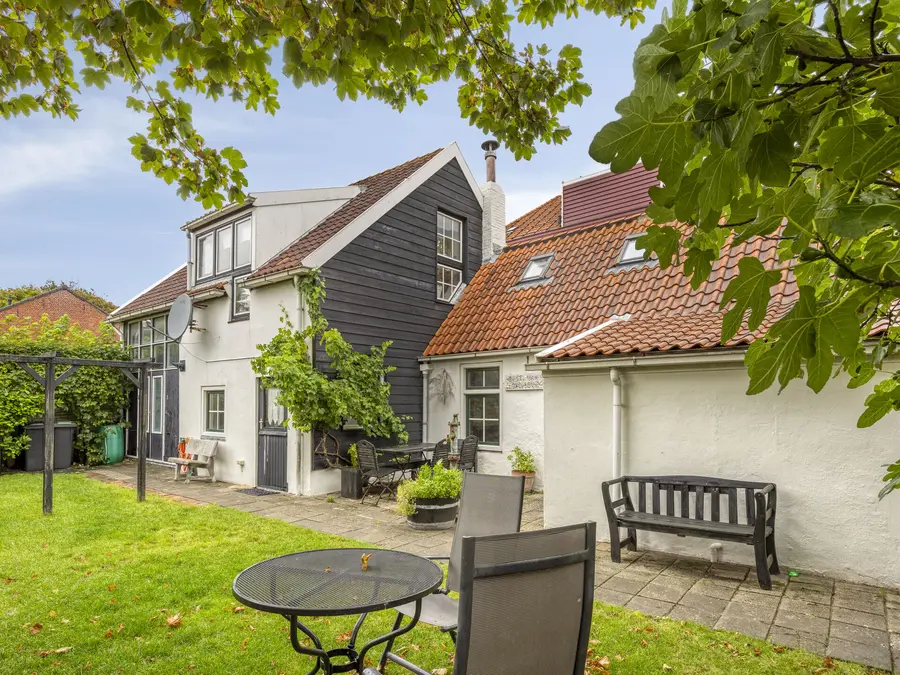 Badhuisweg 24, foto 1