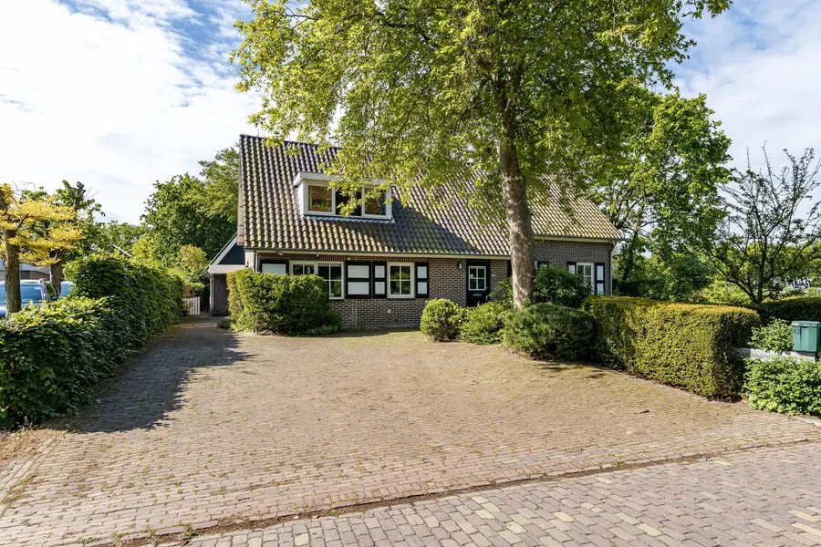 Oude Domburgseweg 42 in Oostkapelle