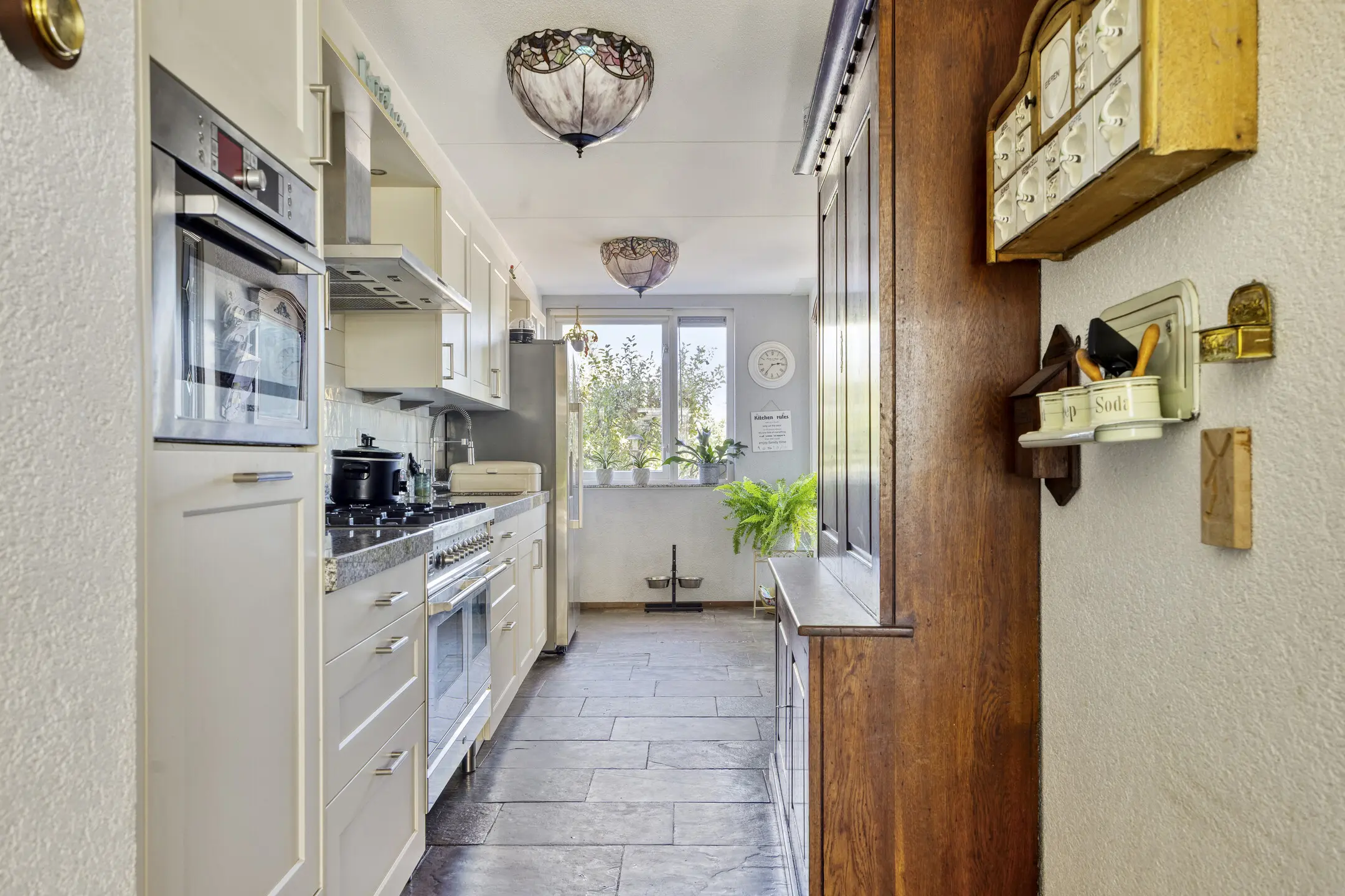Henriëtte Roland Holststraat 30, foto 10